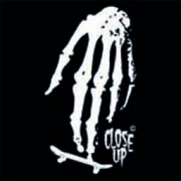 Close Up Fingerboards logo