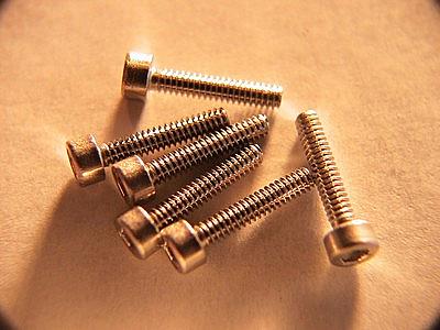Spinal screws